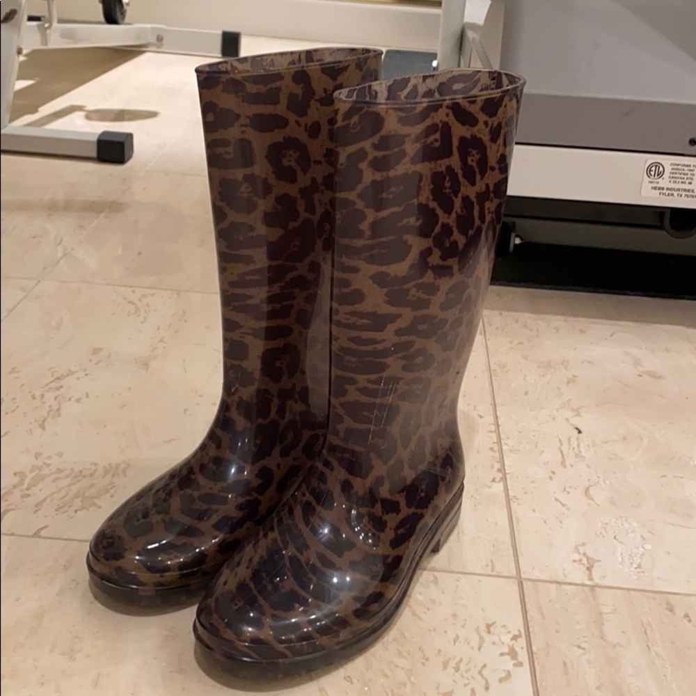 Stuart weitzman rain boots